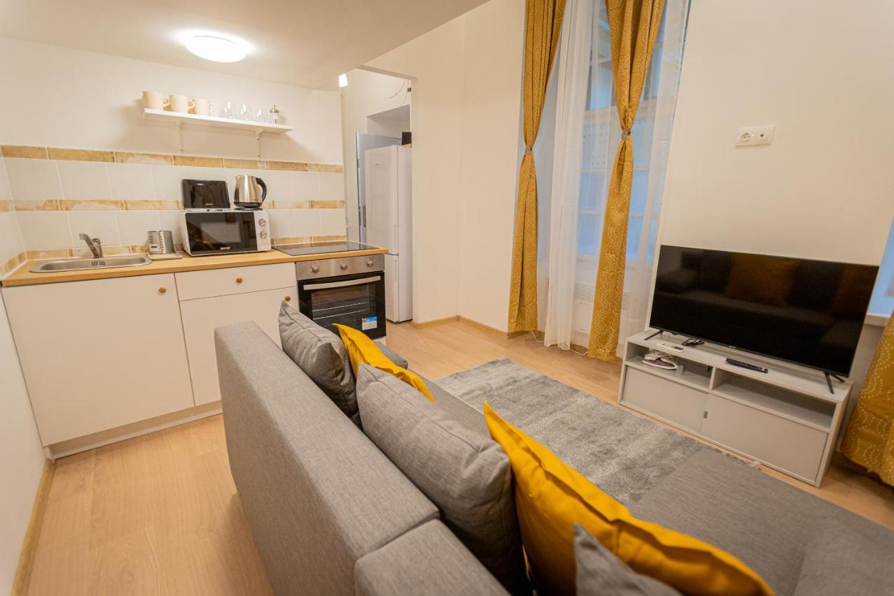 Apartman Cosy Downtown Flat In Budapest, Lisa *